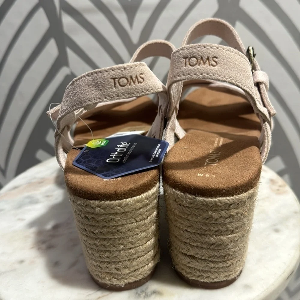 Toms cream wedge sandal size 8.5 New-No Box/Tags